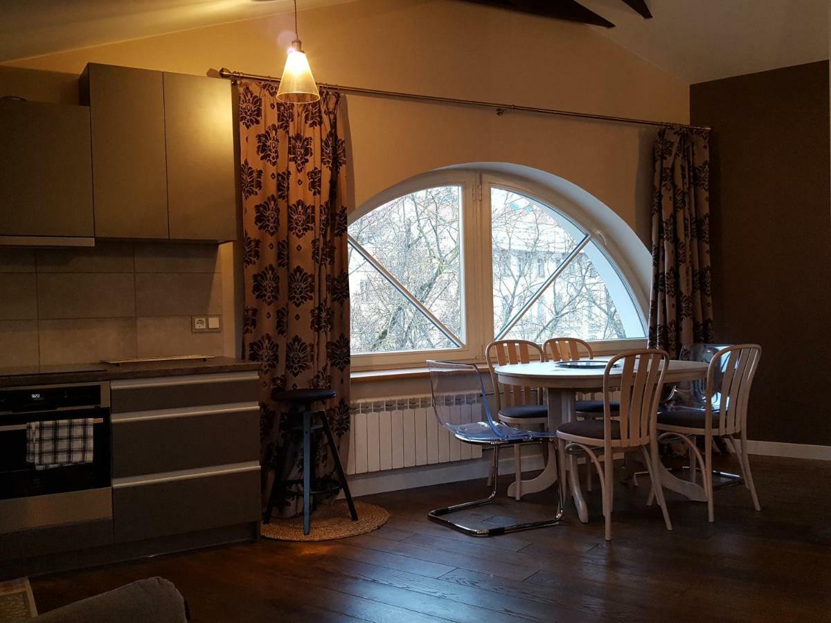 City Dawn Gate Apartment Vilnius Exterior photo